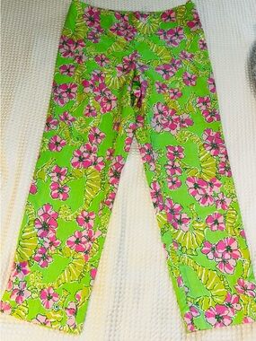 Lilly Pulitzer Bright Green Floral Capri Pants with Pink Accents